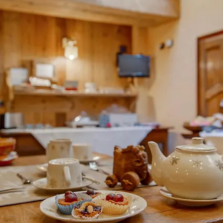 La Luge D'antan Bed & Breakfast Brusson