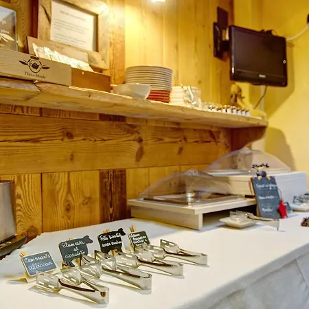 La Luge D'antan Bed & Breakfast *